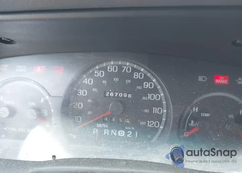 2000 Ford Crown Victoria Lx from USA, damaged, VIN 2FAFP74W1YX154250